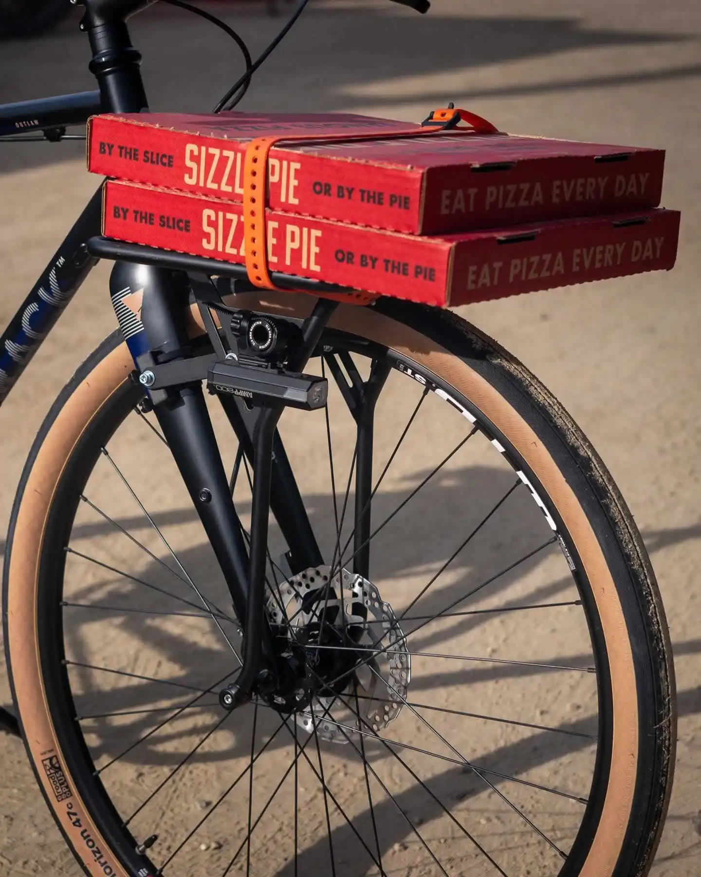 Old Man Mountain Pizza Rack