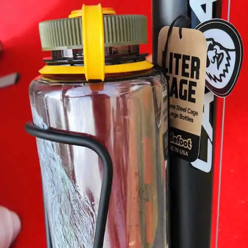 WideFoot LiterCage botellero grande para botellas Nalgene