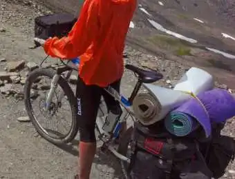 Reportaje en revista Sólo Bici Carradice en puertos de Beceite Tarragona hasta Sierra de Tejeda en Málaga
